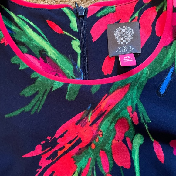NWT Vince Camuto Floral Print Dress - Picture 2 of 8